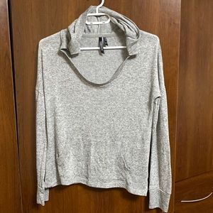 Razzel  dazzle hoodie size medium